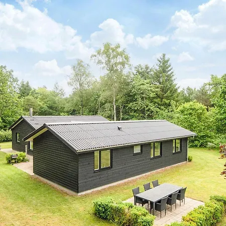 5 Star In Fårvang