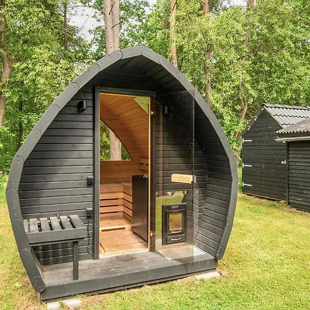 5 Star In Fårvang